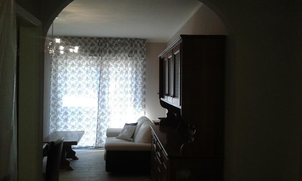 Azalea Apartamento Canazei Quarto foto